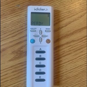 iClicker with batteries